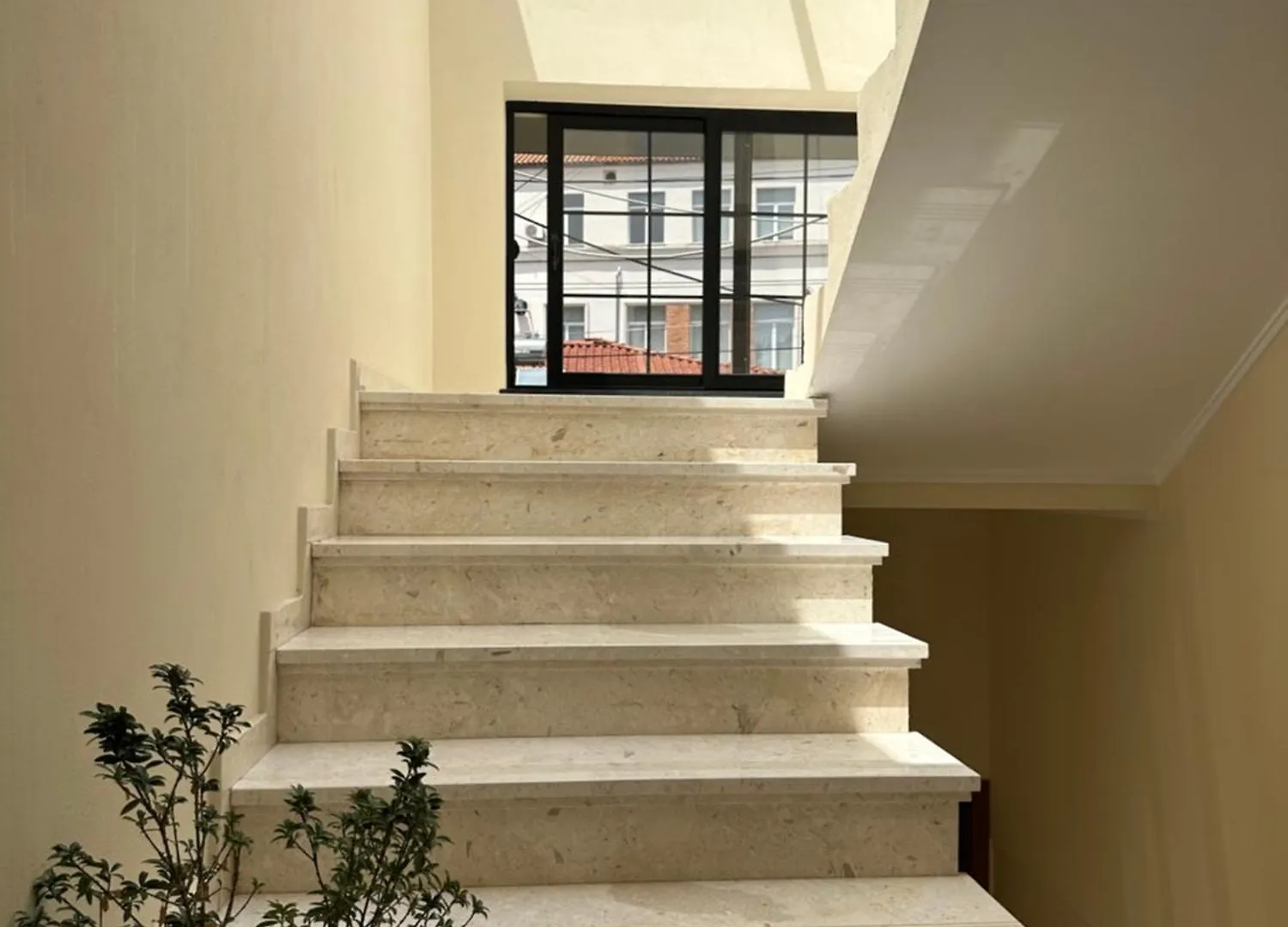 Central Comfort Suites Tirana Appartement