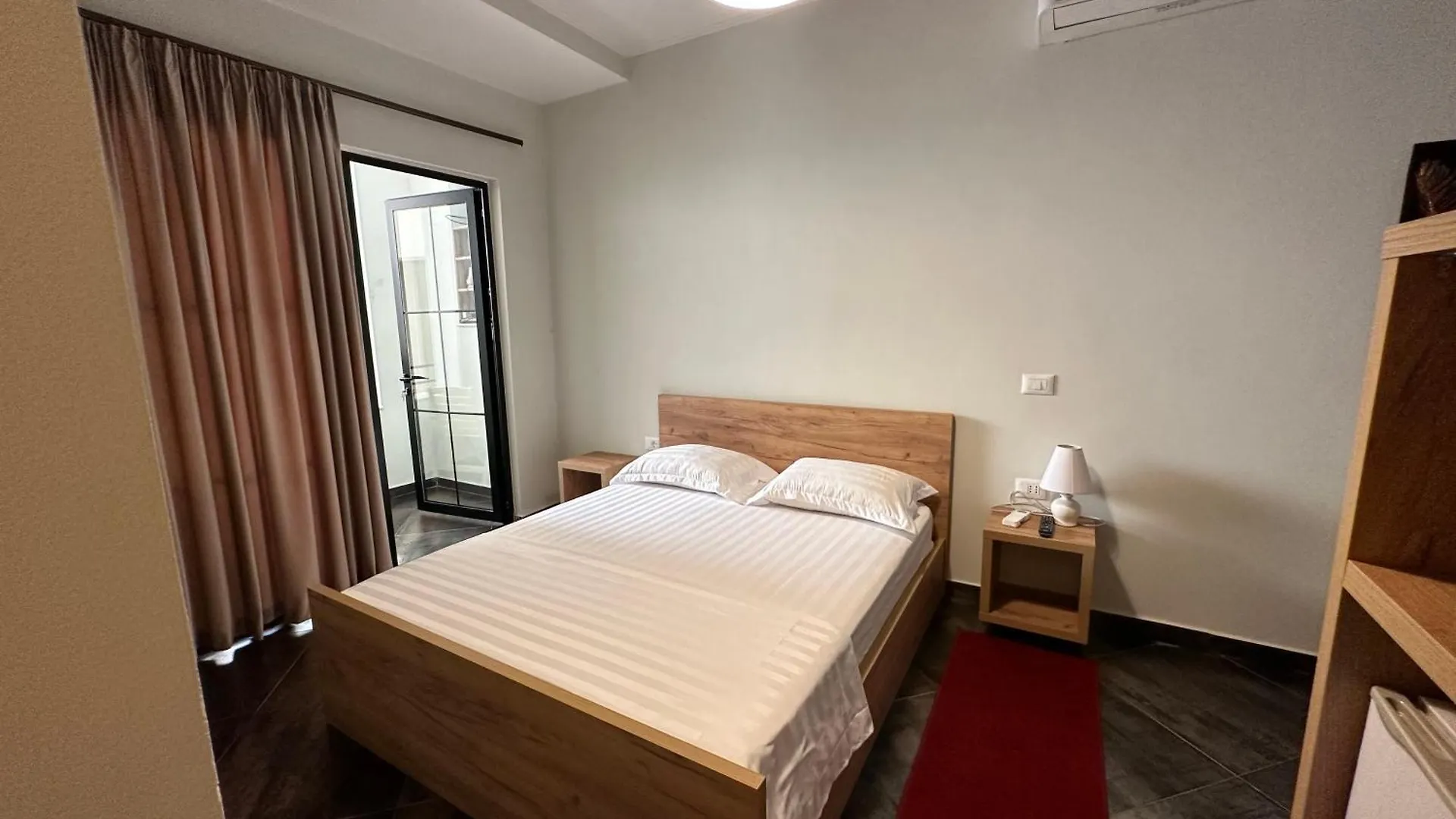 Central Comfort Suites Tirana Albanie