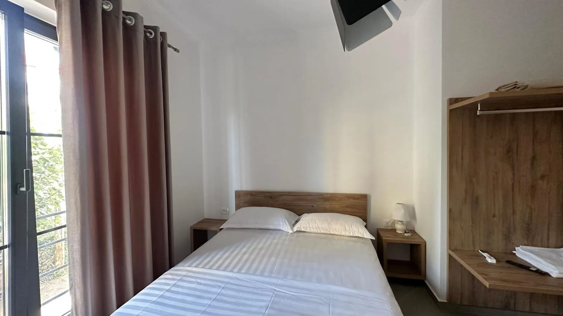 Apartment Central Comfort Suites Tirana
