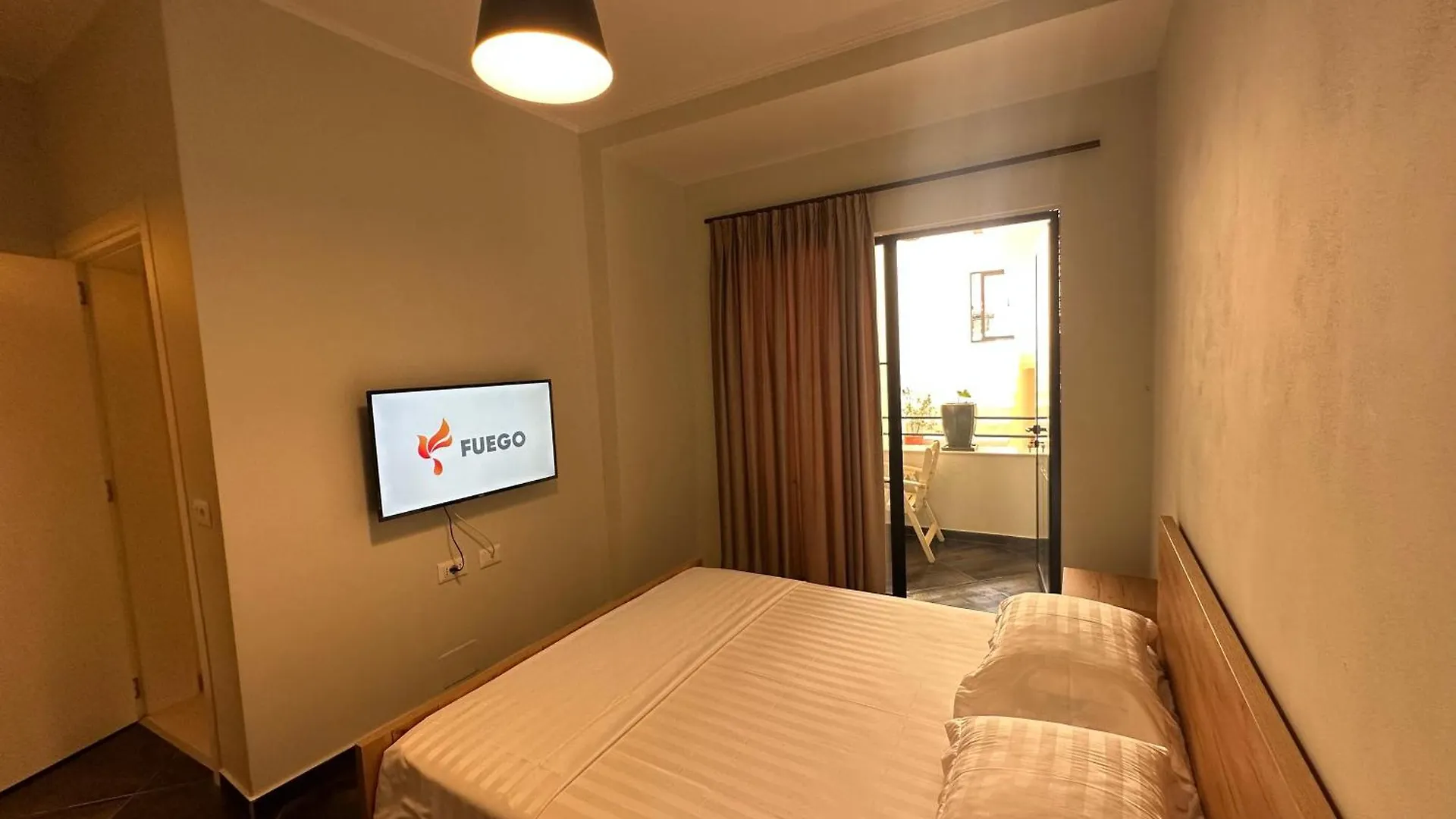 Central Comfort Suites Tirana Apartment