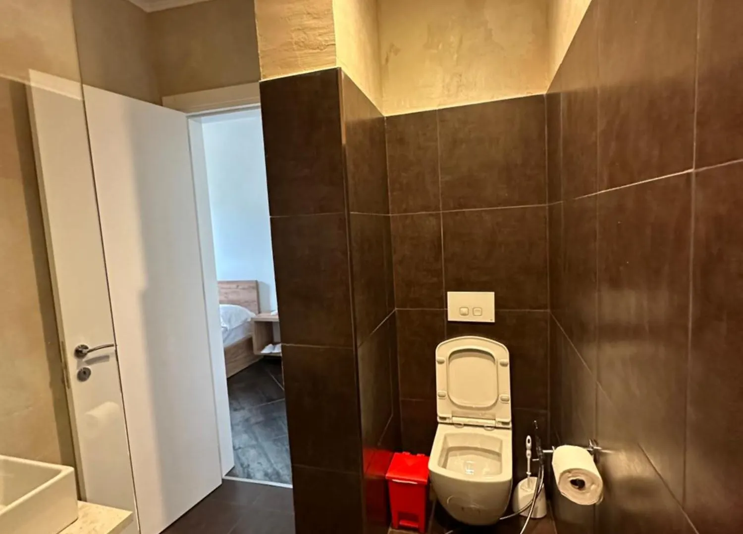Central Comfort Suites Tirana Apartment