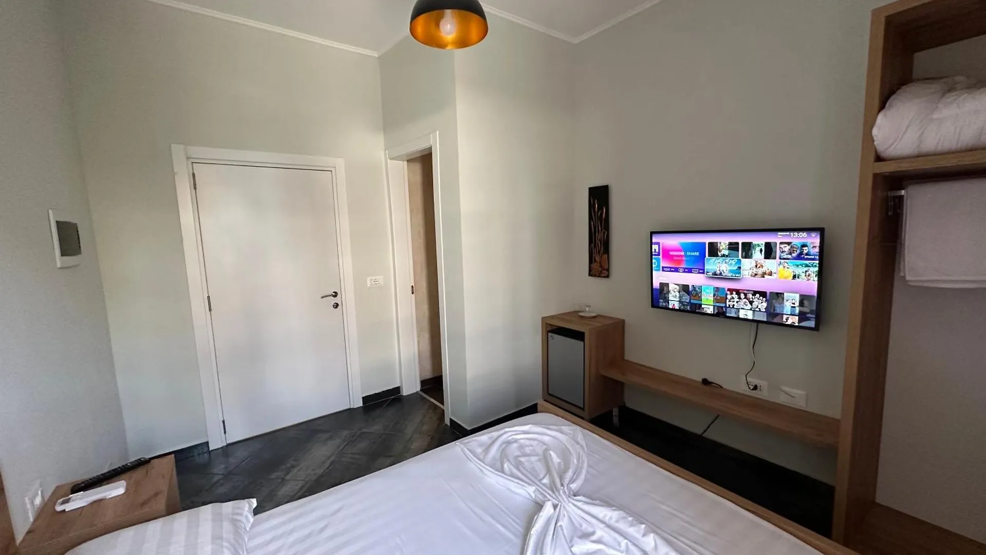 Central Comfort Suites Tirana