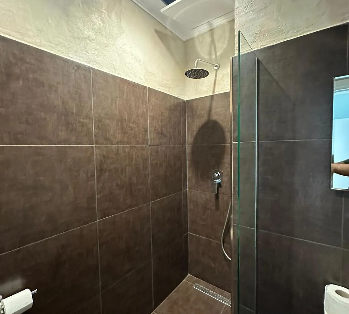 Central Comfort Suites Tirana Apartment